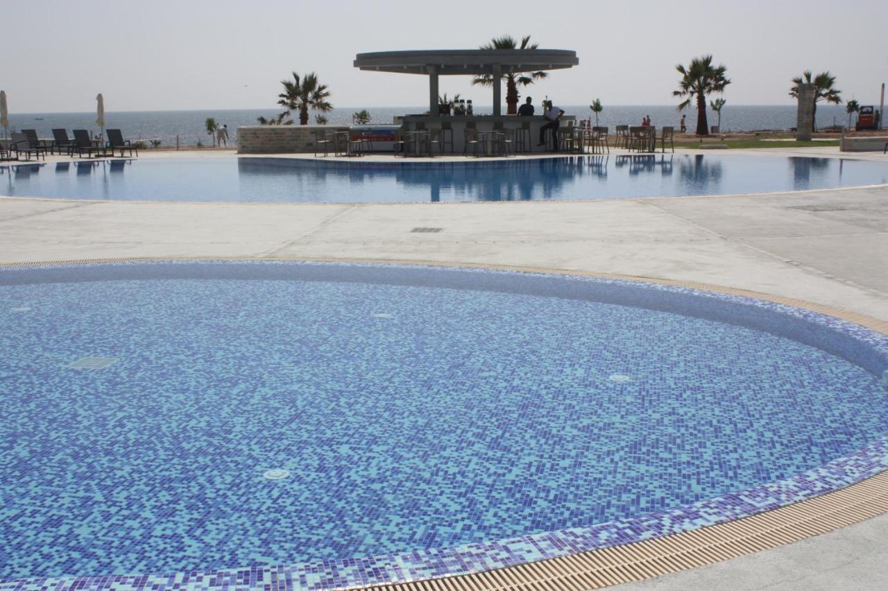 Gold Lagoon Kosher Hotel Пафос Экстерьер фото