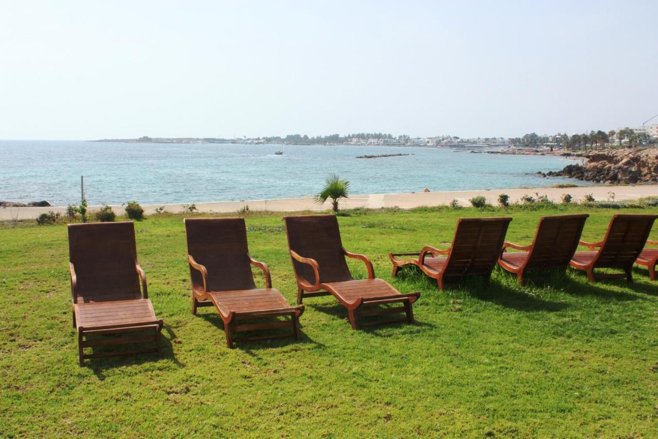 Gold Lagoon Kosher Hotel Пафос Экстерьер фото