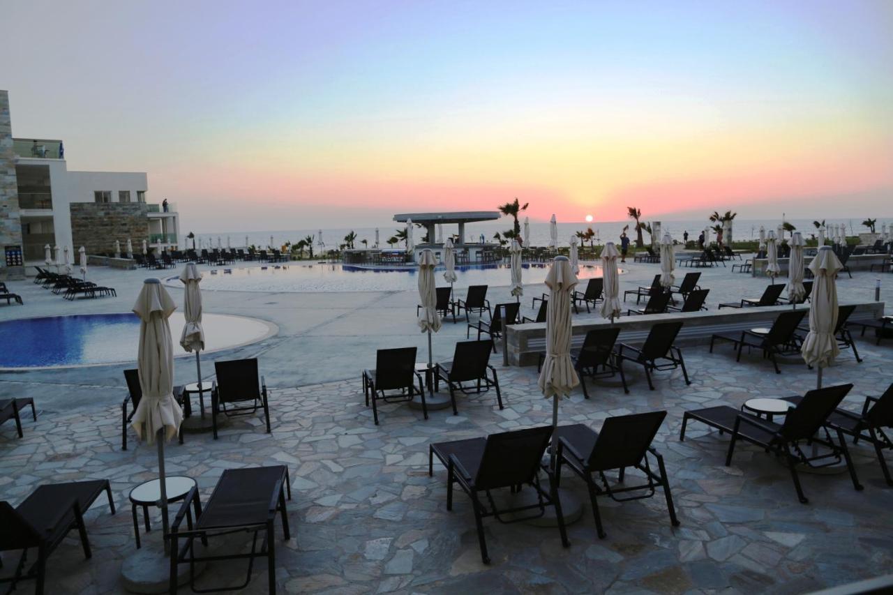 Gold Lagoon Kosher Hotel Пафос Экстерьер фото