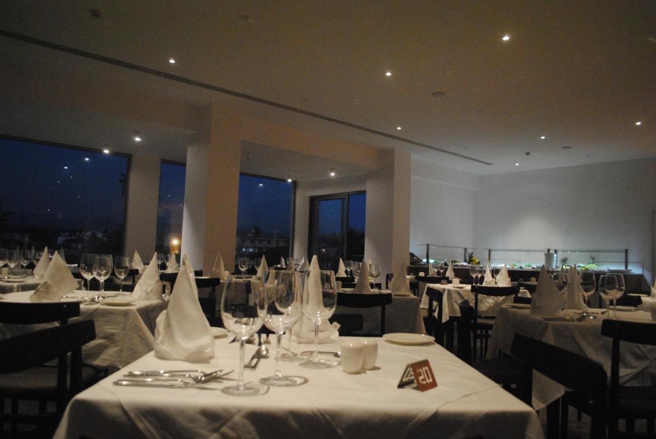 Gold Lagoon Kosher Hotel Пафос Экстерьер фото